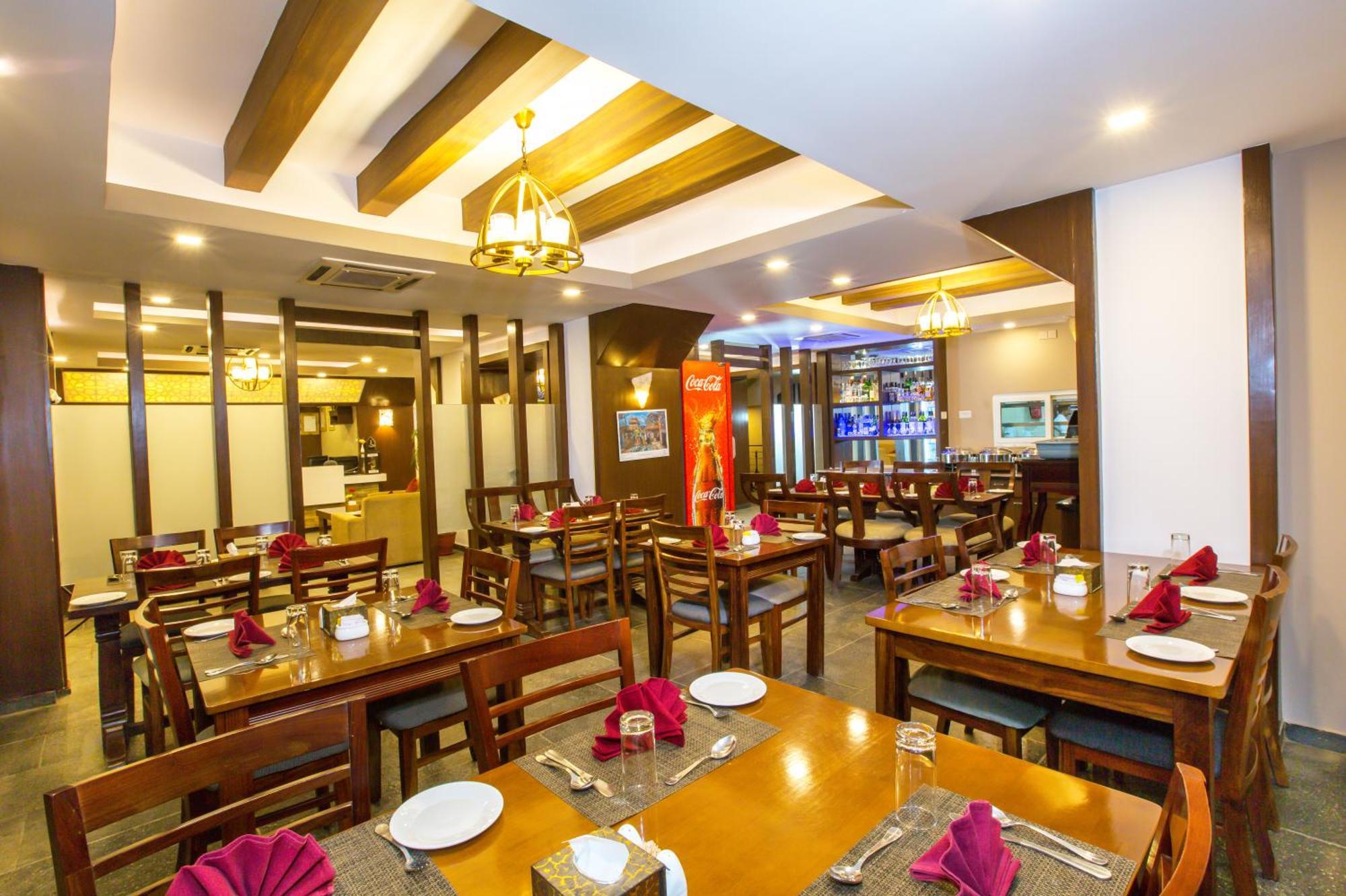 Kathmandu Suite Home 4* Katmandú