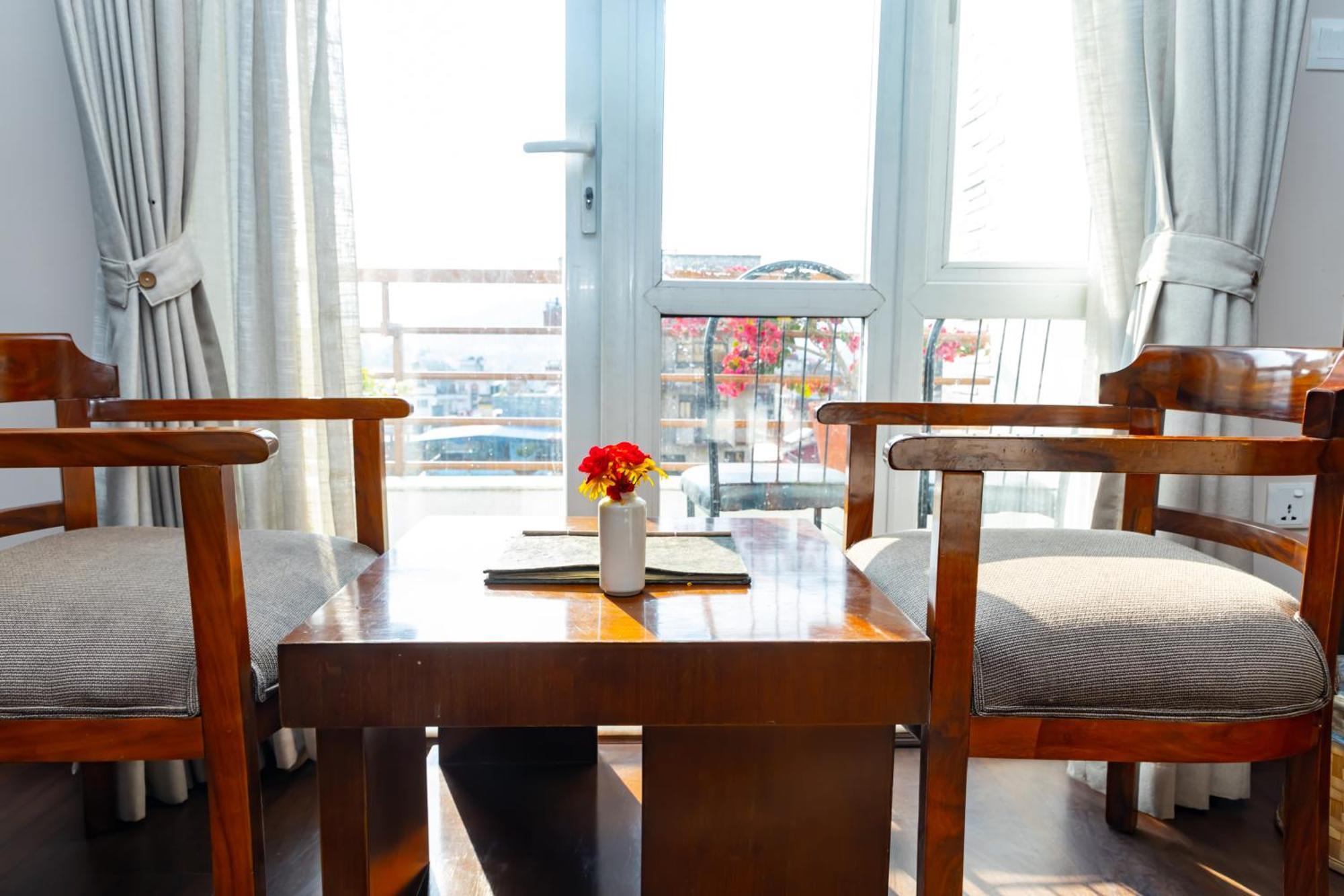 Kathmandu Suite Home Hotel 4*